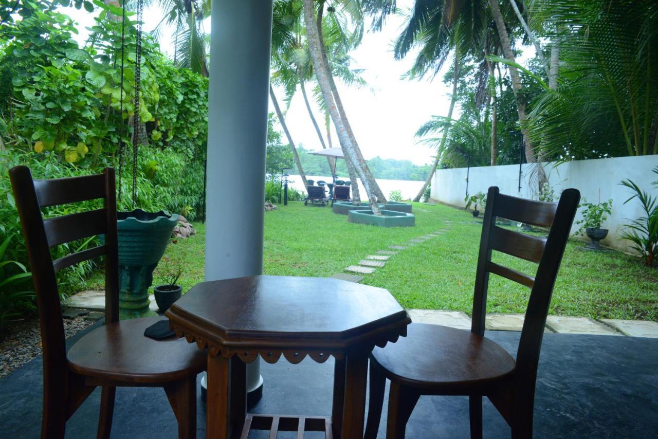 Gold Sand Resort Bentota Exterior photo