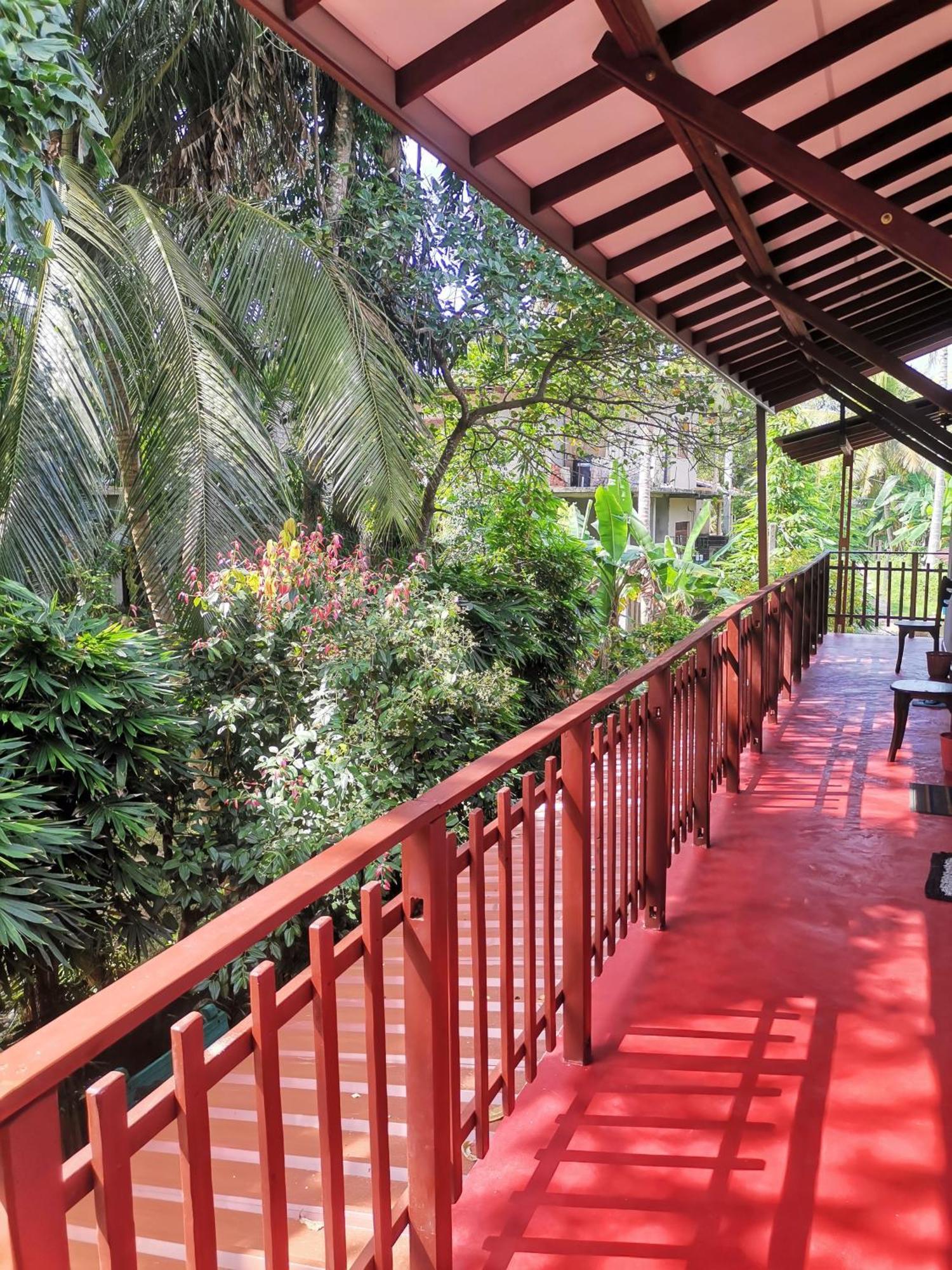 Gold Sand Resort Bentota Exterior photo
